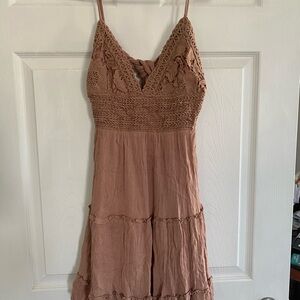 ILLA ILLA Dusty rose Lace Boho Dress sz Med